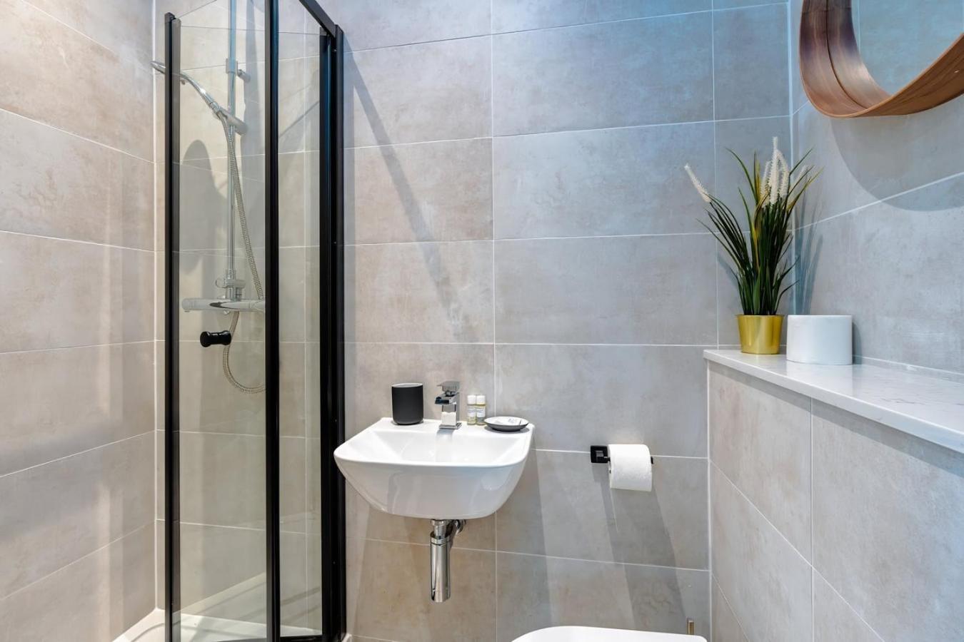 Balloon Residence: Modern Serviced Accomodation Бристоль Экстерьер фото